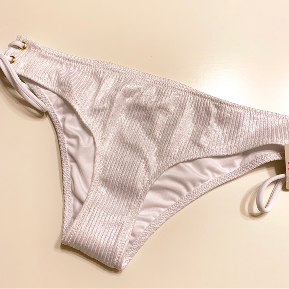 New PINK Victoria’s Secret Cheekster Bikini Bottom - Picture 3 of 7